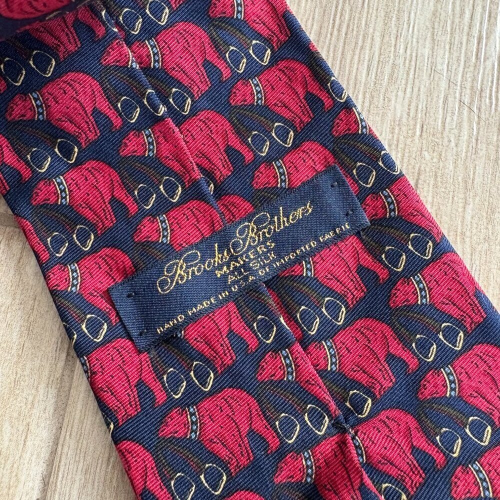 Brooks Brothers Silk Tie Men's 58" Red Blue Bear Print Classic Office Work Party - Picture 3 of 6